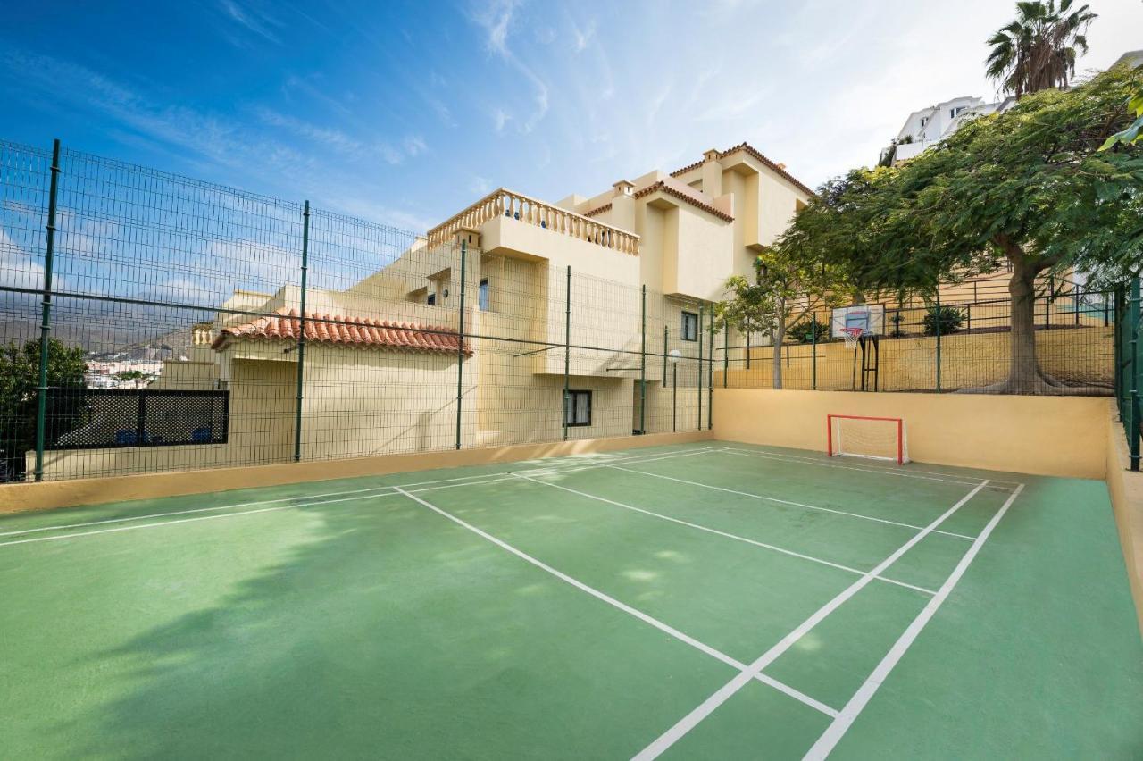 Ramada Residences By Wyndham Costa Adeje מראה חיצוני תמונה