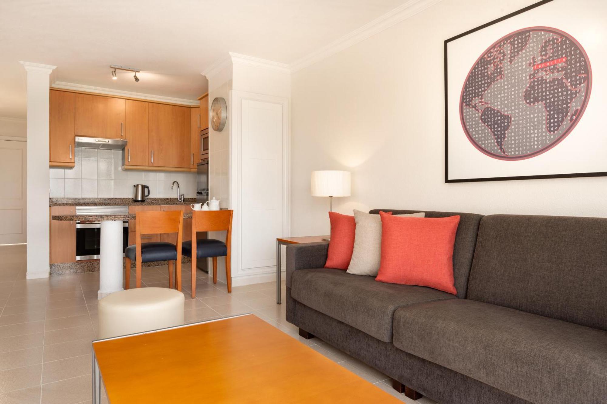 Ramada Residences By Wyndham Costa Adeje מראה חיצוני תמונה