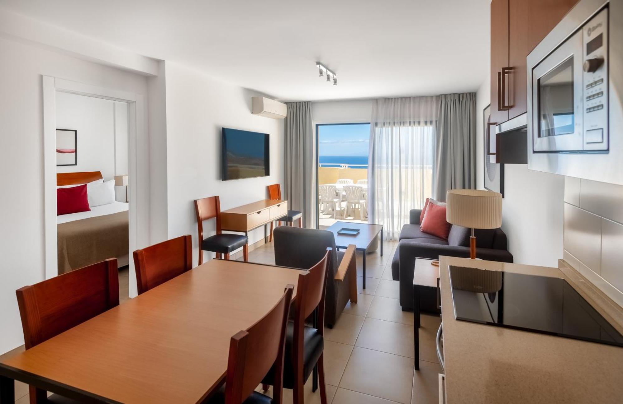 Ramada Residences By Wyndham Costa Adeje מראה חיצוני תמונה