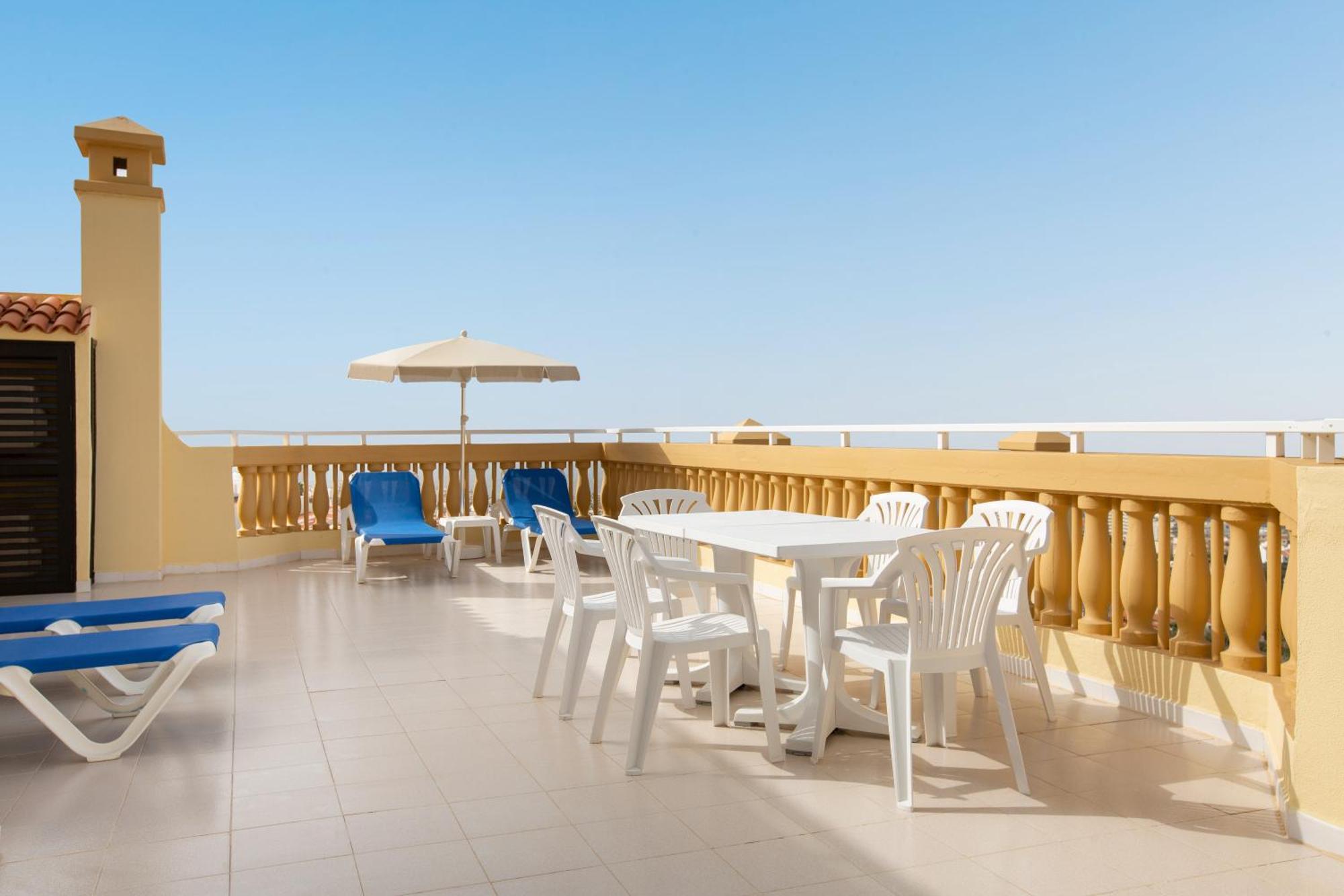Ramada Residences By Wyndham Costa Adeje מראה חיצוני תמונה
